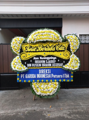 Papan Bunga Duka di Sandubaya