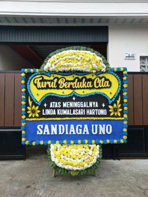 Papan Bunga Duka di Sandubaya